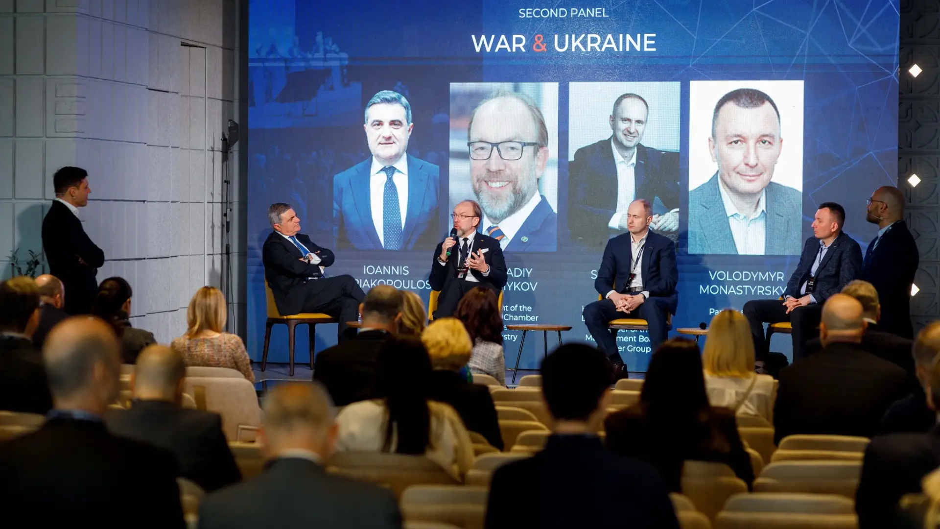 «Війна та бізнес: стратегічне планування» UBN Network провели захід у Park Hall by Parkovy