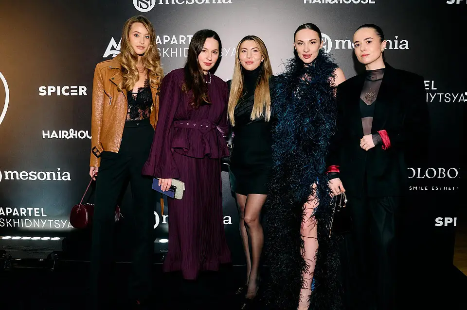 Жінка, що творить історію: GASANOVA Fashion Show пройшло у Parkovy 