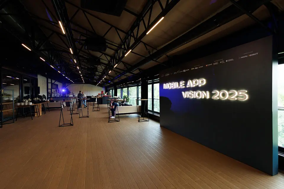 Mobile App Vision 2025 від Devlight — у Parkovy зібралися творці майбутнього мобільних застосунків