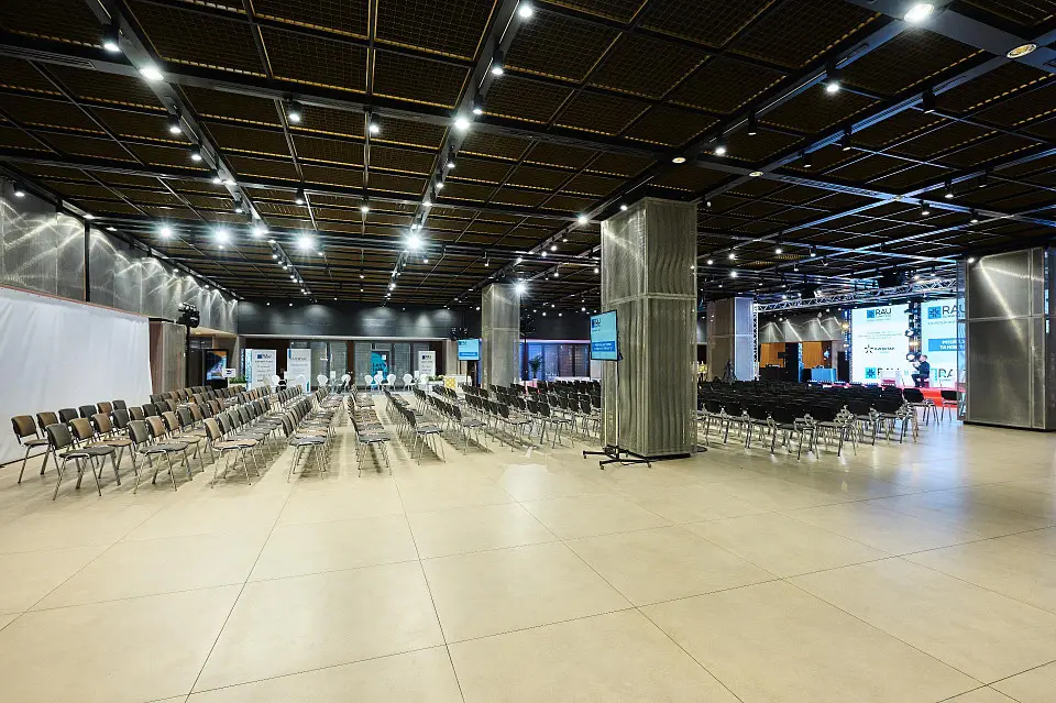 Two key events for Ukrainian retailers took place at Parkovy — RAU Summit and RAU Awards