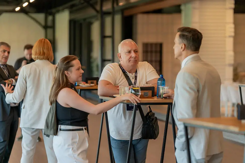 UBN Network провели War & Business Conference у “Парковому” 