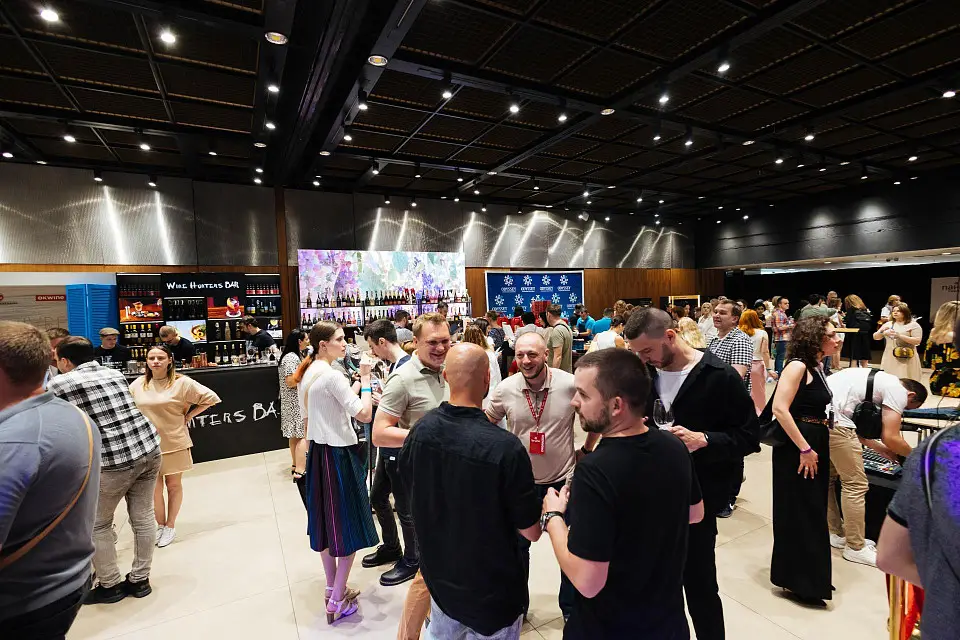 Again in Parkovy: Be Wine 2024 by Hoteliero