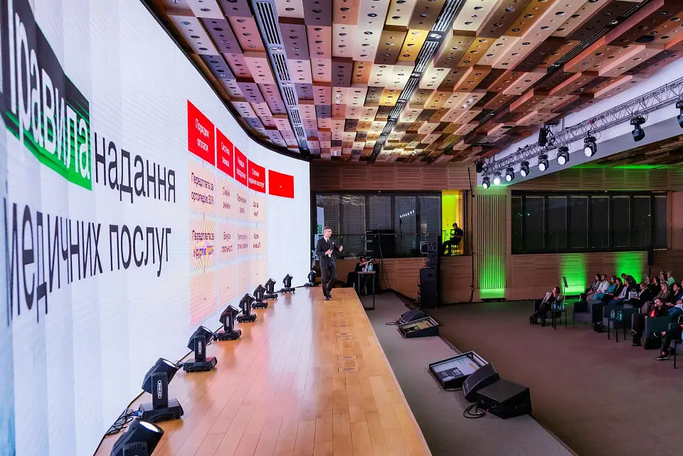 Ukrainian Dental Forum 2025 brought leading specialists together at Parkovy