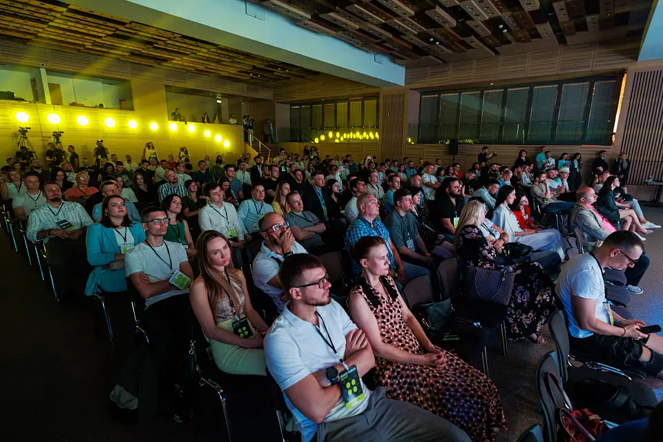 Бізнес, інвестиції та прогнози: SENSAR Development Invest Forum Setup у Parkovy 