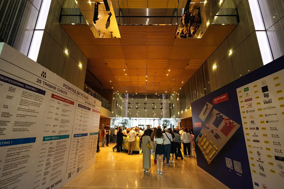 Again in Parkovy: Be Wine 2024 by Hoteliero