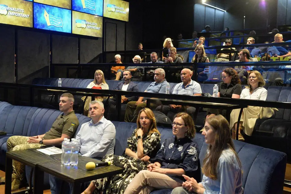 Presentation of the documentary “On The Frontier. The Heroic Story of the Journalist from the Front-Line Newspaper” took place in Parkovy