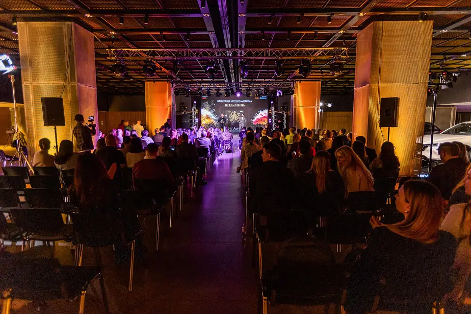 FinAwards 2025: Всеукраїнська фінансова премія пройшла у Parkovy