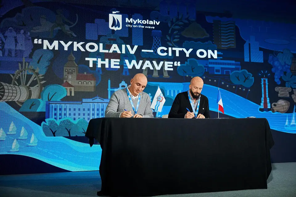 «Місто на хвилі» у Parkovy: перша міжнародна конференція, присвячена відновленню та трансформації Миколаєва
