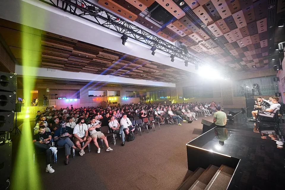 Криптоконференція у Parkovy: Incrypted Conference 2024