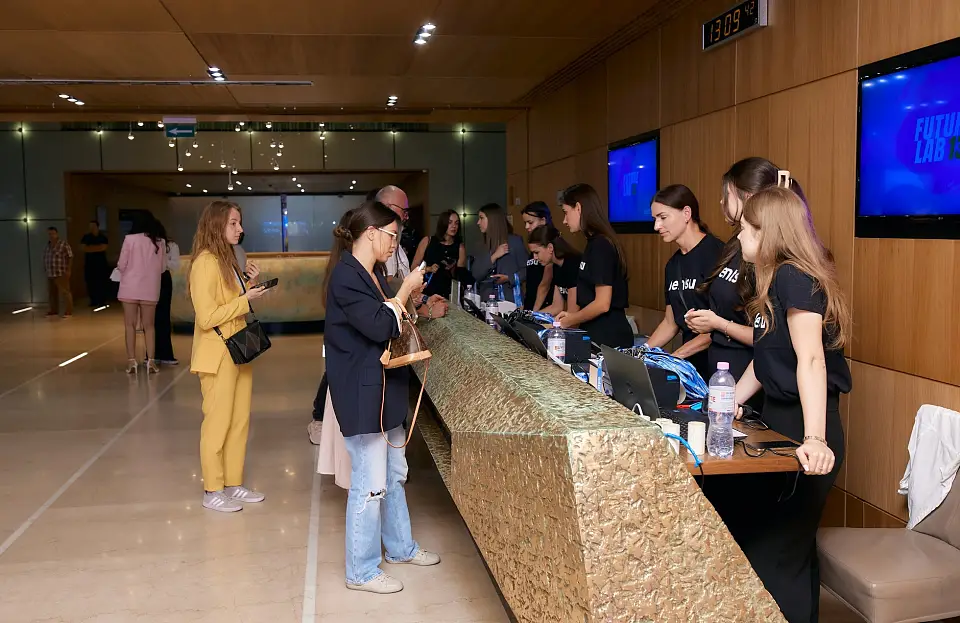 Dentsu Ukraine: 13th Future Lab conference was held at Parkovy