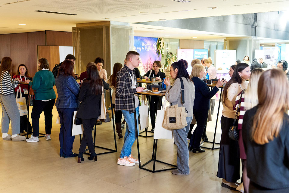 The 1st USCRS Congress: the ophthalmology community at Parkovy