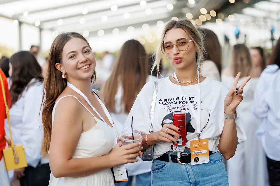 У Парковому пройшла перша масштабна українська конференція блогерів «Orange Forum»
